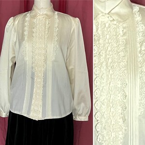 Vintage Lacy Creamy Blouse, Tiny Pleats, Edwardian Lace Jabot, Victorian, Frilly Top Shirt, XL image 2