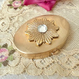 Vintage Compact, Starburst Design, Original Puff and Sifter, Gold-Tone Metal, Mid-Century Powder Compact, Made in USA