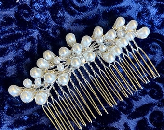 Vintage Hair Comb, Fzux Pearl Beaded, Vintage Hair Clip, Bridal, Hair Ornament, Sustainable Accessory
