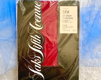 Collants vintage Color Pop, Berry Burgundy, Saks Fifth Ave. NOS Original Package, Collants en nylon transparent, Never Worn, vintage 80s 90s