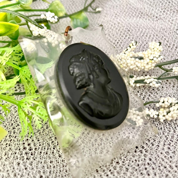 Black Lucite Cameo Pendant, Sculptural, Clear Mod… - image 7