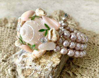 Mermaid Beauty Statement Bracelet, Seashells, Faux Pearls, Vintage 50s 60s