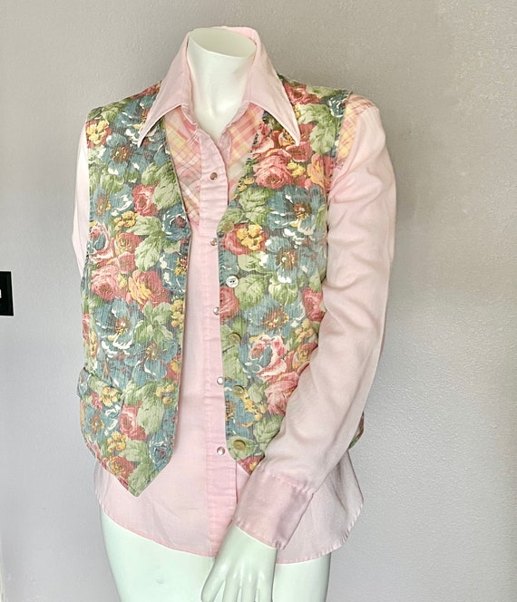 Floral Denim Vest, Button Down Front, Metal Butto… - image 2
