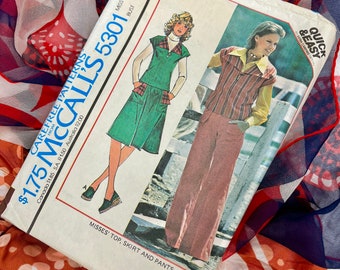 Vintage 70s McCalls Sewing Pattern: Wide Leg Pants, Skirt, Tops