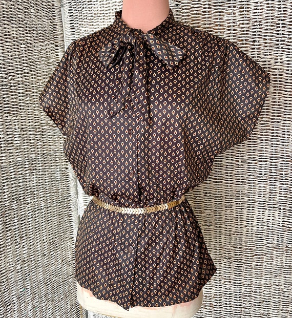 Blusa delantera de lazo vintage cuello alto JCP geometrico parte superior de poliester sedoso talla L Etsy Espana