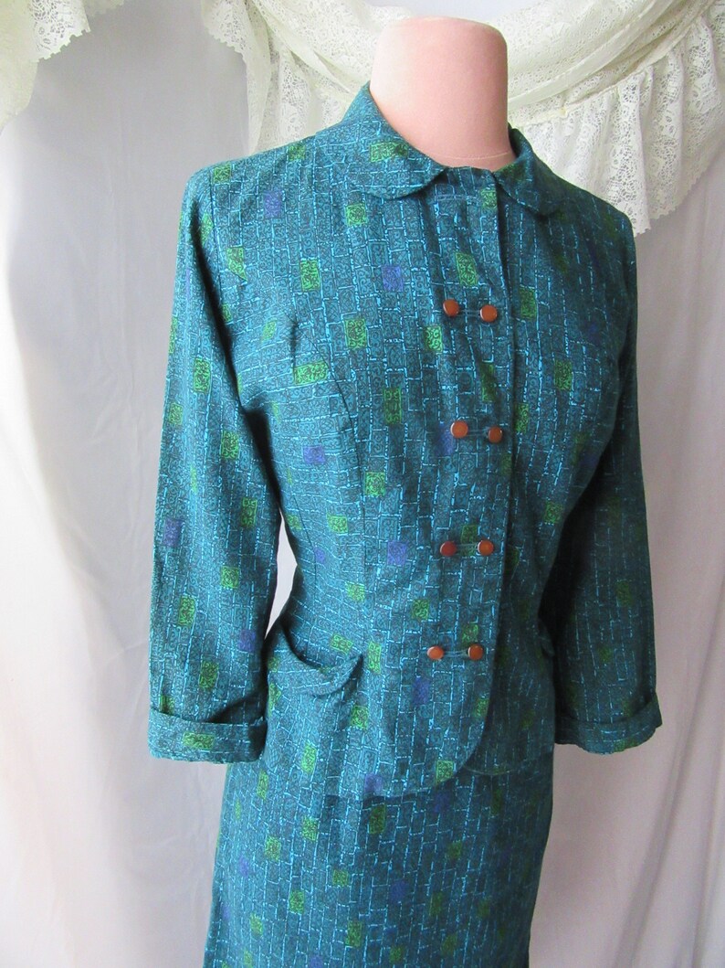Jacket Peter Pan Collar Skirt Suit Vintage 50s 60s Fits Size 4-6 2-piece Blazer Tapered Fit Pin Up Beauty