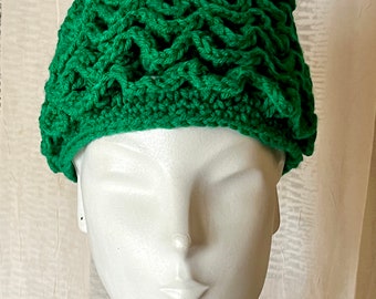 Fun Mod Winter Hat, Chunky Knit, Handmade, Wavy Pattern, Vintage 60s 70s