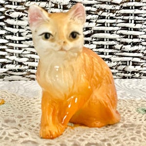 Sweet Tabby Cat, Vintage Porcelain Ceramic Kitten, Figurine Sculptural Collectible, Cat Lover Gift