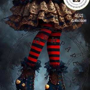 Puede incluir: Medias a rayas rojas y negras combinadas con botas azul oscuro con cordones, pequeños detalles de calabaza y volantes negros. El conjunto incluye una falda de capas con detalles de encaje negro y beige. Texto: POSHPAPERS LEGS Collection.