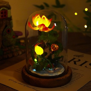 Handmade Pink Lotus Flower Night light, Enchanted Floral Lamp with Dragonfly and Fish, Glowing Bloom, Lotus Birth Flower Lamp, Birthday Gift