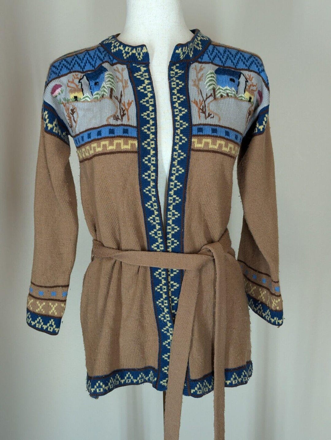 Medium 1980s Cozy Cardigan Coat Novelty Landscape Knit Sweater