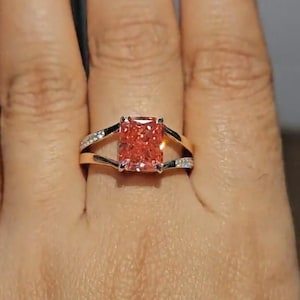 IGI Certified 3.12CT Radiant Cut Fancy Pink Lab-Grown Diamond Ring in 14k Gold | Ethical Engagement Ring, Luxury Diamond Ring.