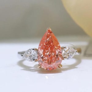 2.50 CT Vivid Pink Pear Cut Lab Grown Diamond Ring – IGI Certified Three Stone Engagement Ring | 14K White Gold Pink Diamond Ring for Women.