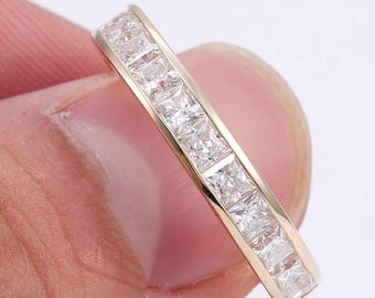 Obrączka Princess Cut Lab Diamond Eternity: pierścionek rocznicowy z 14-karatowego żółtego złota