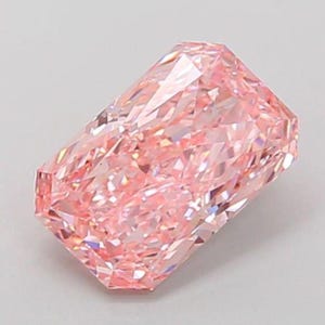 Fancy Intense Pink Diamond – 2.66 CT Radiant Cut VS1 – IGI Certified Lab Grown – Loose Pink Diamond for Ring – Ethical Engagement Gem.