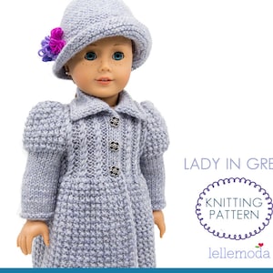 Puede incluir: Patrón de tejido de punto para un abrigo y un gorro grises para muñeca. El patrón se llama "Lady in Grey" y es de Lellemoda.