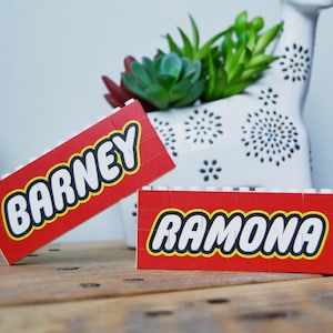 Original LEGO Brick custom printed with any name. image 2