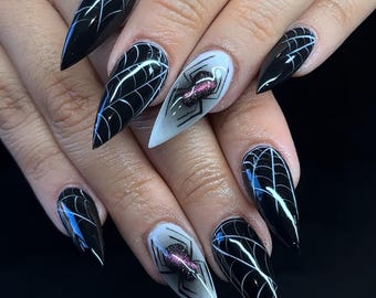 Spider Web Press On Nails, Black and White Gothic Fake Nails, Halloween Spider Nails, Creepy Gothic Nail Art, Reusable Handmade False Nails