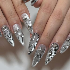 Luxus Chrom Silber Drücken Sie auf die Nägel, 3D Fluid Metallic Nail Art, Cyberpunk Chrom Nägel, Y2K Chrom Nagelkunst, wiederverwendbare Cyber Y2K Nagelset