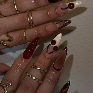 Edgy Cherry Press-On Nails, Brown Tortoiseshell Press Ons, Elegant 3D Cherry Nail Art with Tortoiseshell Design, Gift for her, leopard nails