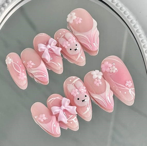 3dネイルパーツ リボン うさぎ ピンク 3Dフラワーとリボンがついた愛らしいピンクのウサギのプレスオンネイル