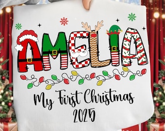 Nom de Noël personnalisé png, Noël doodles lettres png, père Noël png, bonhomme de neige png, renne png, chemise premier Noël, Noël garçon fille