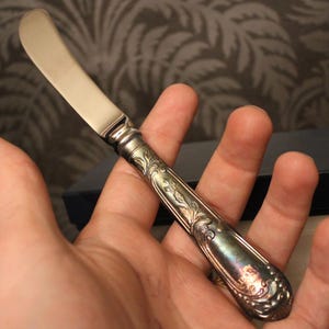 Vintage boxed silver plated P&O POSH Club P.O.S.H. Butter Knife by english heritage silver Westminster pattern