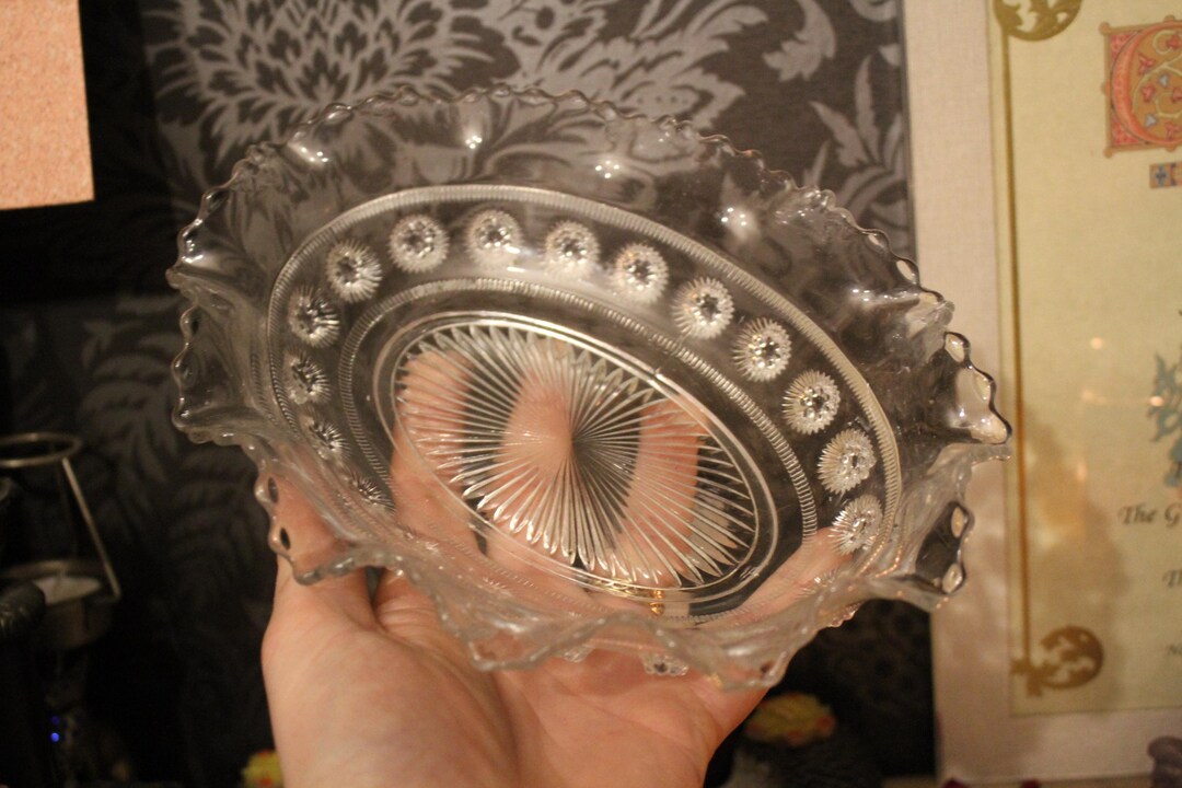 Prunt Vintage Davidson Glass Blackberry Prunt Dish Ruffled Edge Clear Glass ...