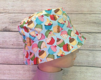 Cotton Toddler Sun Hat / Childrens Sun Hat with or without a Chin Strap, Gender Neutral / Play School Hat /  Cupcake Hat / Blue Hat / BH38