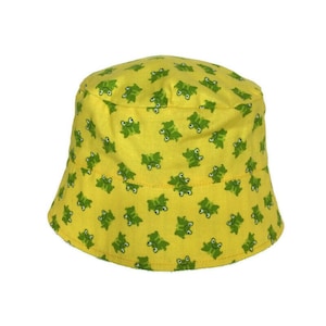 Frogs on Yellow Sun Hat / Frog Bucket Hat / Toddler Sun Hat / Baby Sun Hat / Frog Hat / Frog Sun Hat / Yellow Sun Hat / Play Day / BHD18