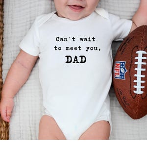 Baby Body, Schwangerschaftsankündigung, Papa Geschenk, 100 % Bio -Baumwolle, Baby Strampler, Babyankündigung Papa, Geschenk Geburt