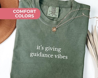 It's Giving Guidance Vibes Shirt, School Counselor Shirt, Counselor Shirt, Counselor Gift Mental Health : Comfort Colors Cotton Tee