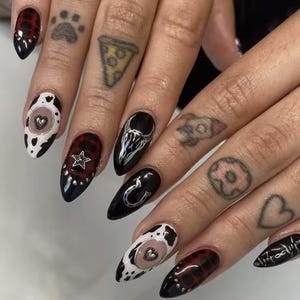 Eu <3 Cowboys 24 ct press on nail set
