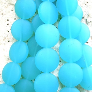 4 / 8 str 20mm LARGE sea beach glass bead coin matte frosted small recycled Seafoam Aqua Pacific Blue Lavender Green image 6