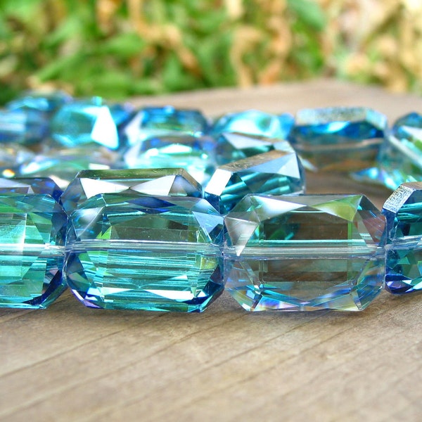 13" 18pcs Bermuda Blue 18mm Rectangle Designer Crystal Glass Faceted nugget Beads Semi Transparent Half Coated - full / half  strand