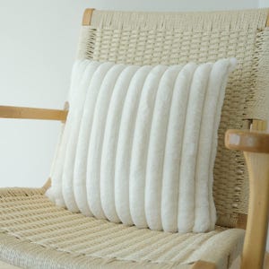 White Faux Fur Pillow Cover, furry pillow , pillow covers Custom Throw Cushion, ALL SIZE, both sides are the same fabric