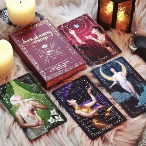 Deck of Many Things d'Arthur, cartes RPG compatibles D&D 5e, qualité dorée à la feuille d'or TTRPG, accessoires D&D DM Dungeon Master, deck oracle