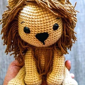 Patrón de amigurumi de crochet Juan en PDF: Tutorial fácil de peluche para principiantes y expertos