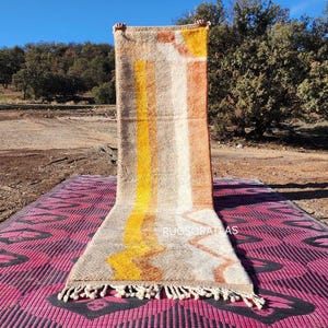 Custom Beni Ourain Runner rug - Moroccan runner rug - Pink runner rug - Hallway runner Morrocan - Soft Wool runner, Berber runner Mrirt Pink