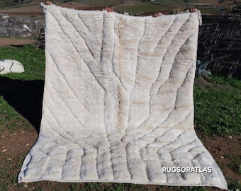 Alfombra Beni Ourain anudada a mano: Alfombra de lana marroquí de felpa