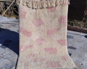 Handmade Pink Wool Beni Ourain Rug: Authentic Moroccan Berber Rug