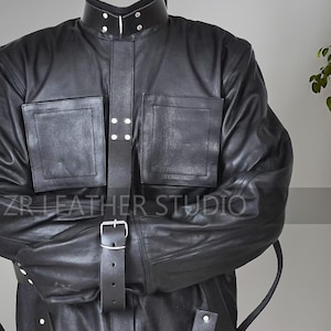 Recht jack van echt zwart rundleer Zwaar leren keurslijf