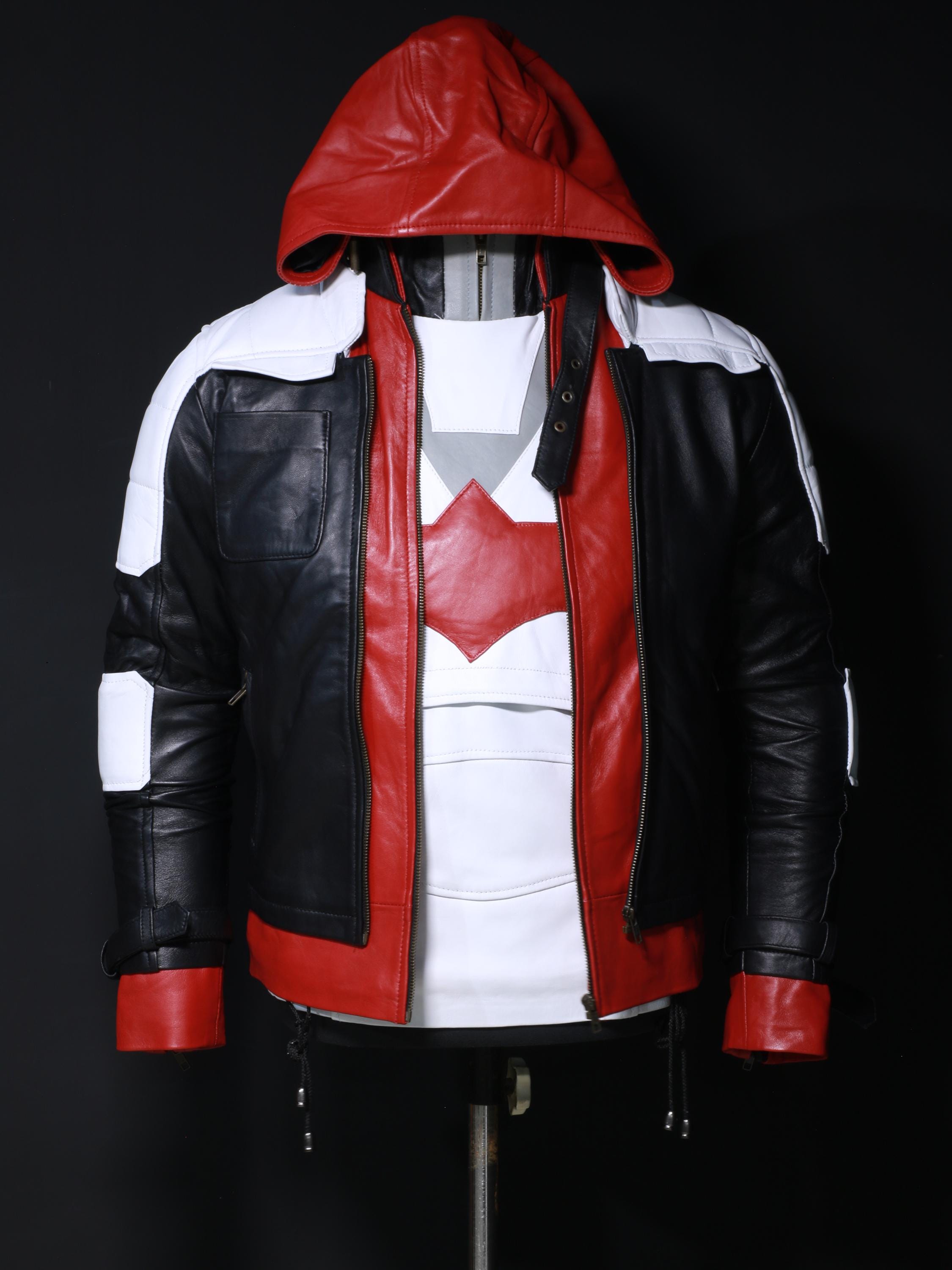 ジェイソン・トッドのコスプレジャケット、レッドフードのレザー