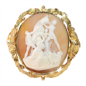 Vintage antique cameo brooch in gold mounting depticting the famous sculpture &quot;The Farnese Bull&quot;