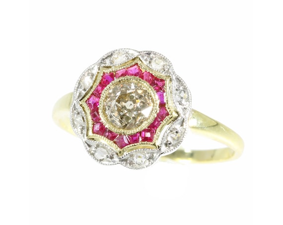Art Deco Diamond and Ruby 18 Karat Yellow Gold Rin