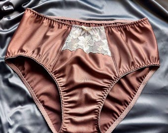 Bruin satijnen zijden slip met hoge taille: herenlingerie, verjaardagscadeau