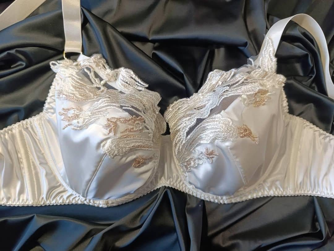 Vintage Style Silk Wedding Bra, Embroidered Satin Lingerie - Etsy