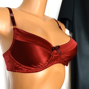 Biustonosz z jedwabnej satyny sissy, bielizna damska femboy dla mężczyzn sissy underwear - najlepszy ręcznie robiony prezent