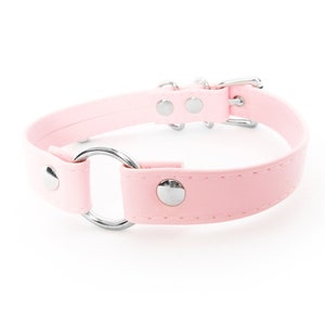 Pink Kunstleder O-Ring Choker - Pastel Goth Halsband, Harajuku Modeschmuck, gruselig nette Halskette