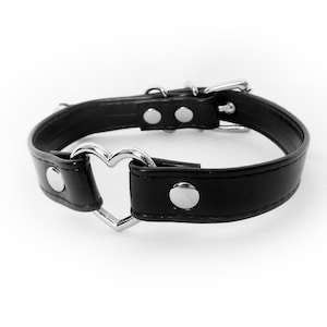Black Faux Leather Heart Choker, Black Heart Ring Collar, Gothic Valentine&#39;s Day Gift, Harajuku Fashion, Grunge Girl Choker, E-Girl Jewelry
